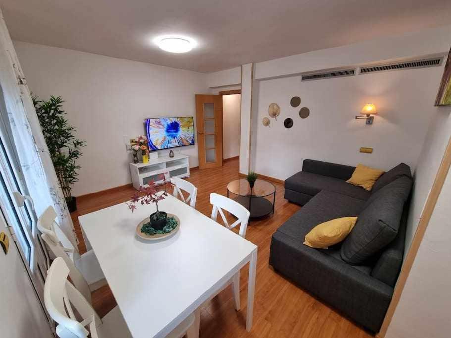 Las Fuentes Del Pilar Comotucasa サラゴサ エクステリア 写真